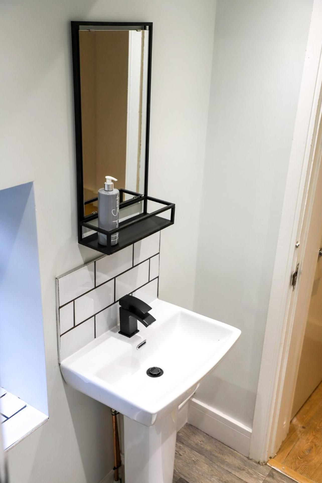 New- Modern 2Br Apt Wifi Sleep5 City Centre 셰필드 외부 사진