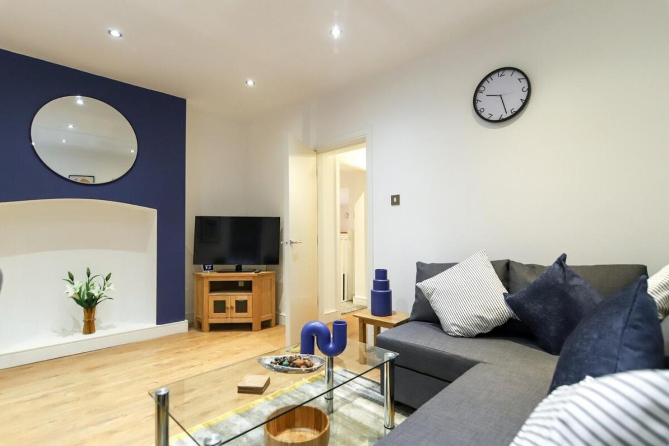 New- Modern 2Br Apt Wifi Sleep5 City Centre 셰필드 외부 사진